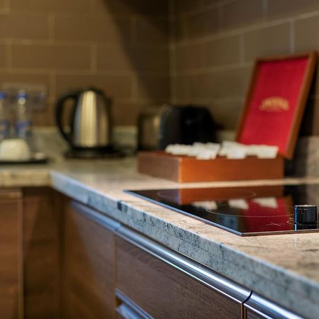 Speke Resort And Conference Center カンパラ エクステリア 写真