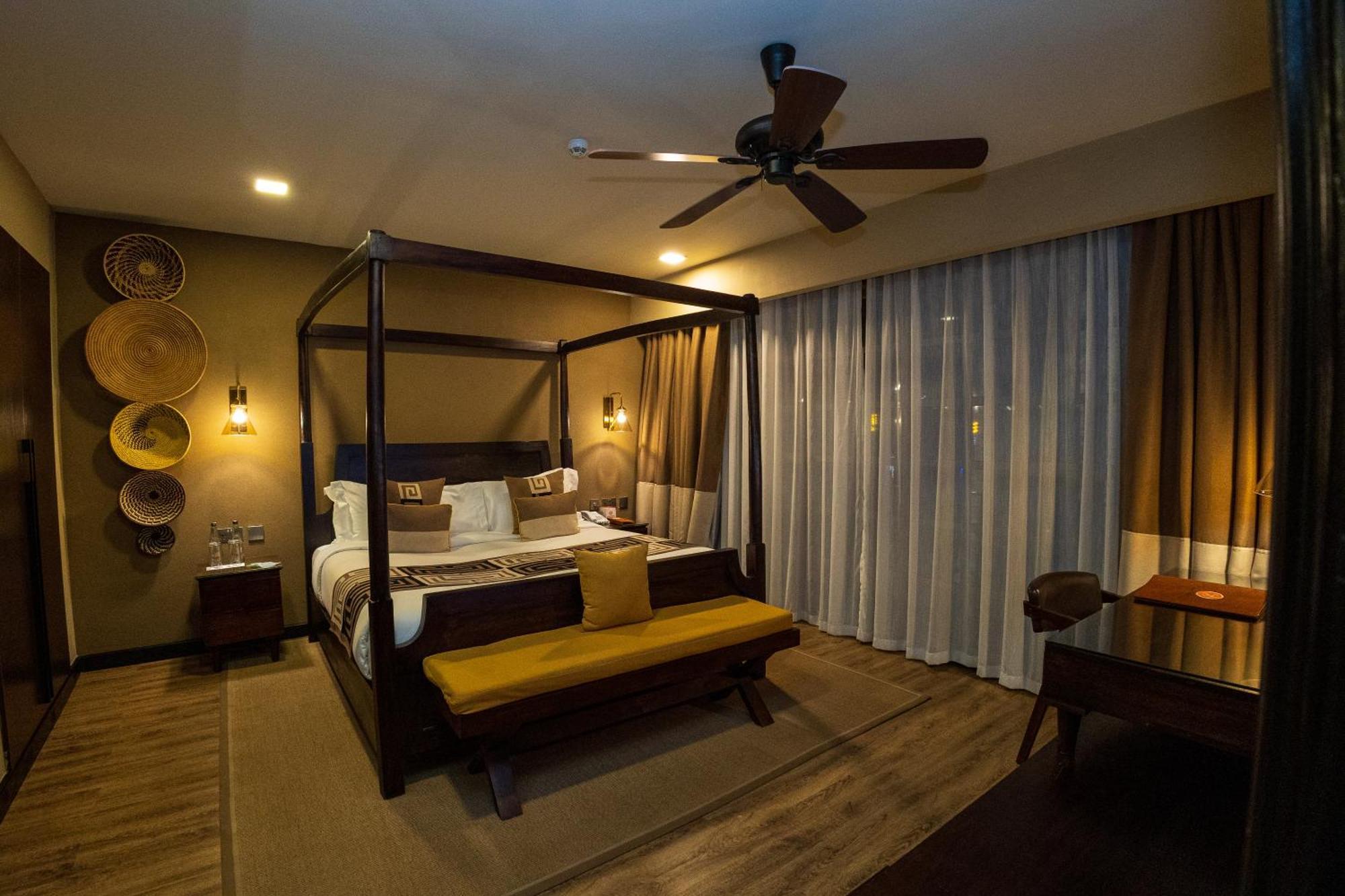 Speke Resort And Conference Center カンパラ エクステリア 写真