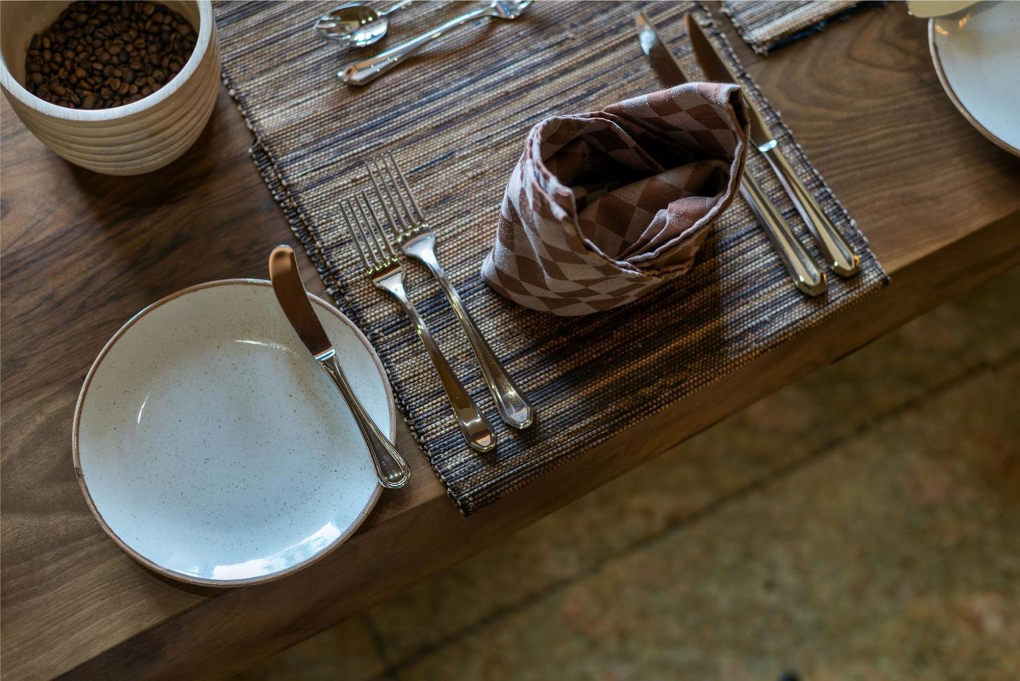 Speke Resort And Conference Center カンパラ エクステリア 写真