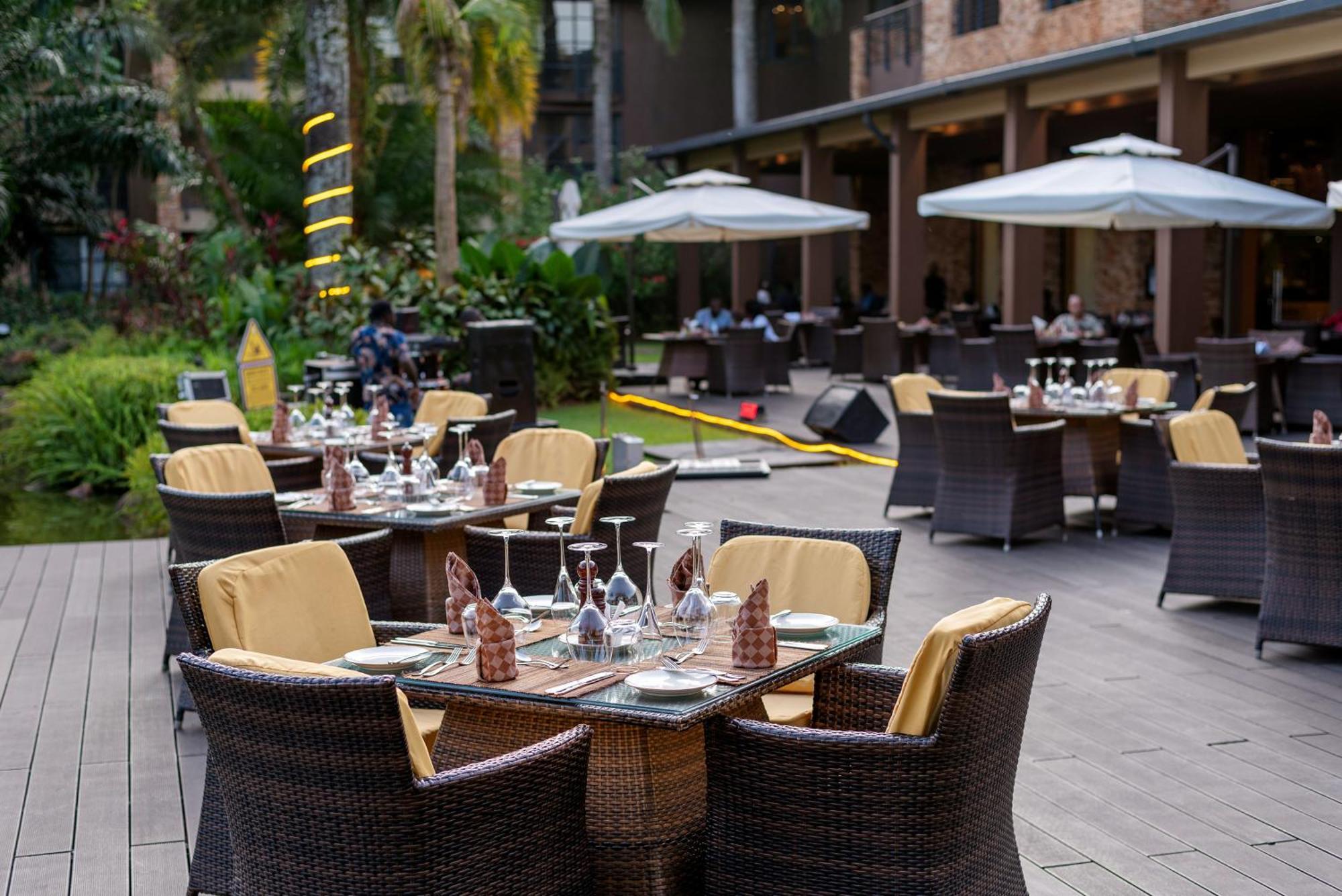 Speke Resort And Conference Center カンパラ エクステリア 写真